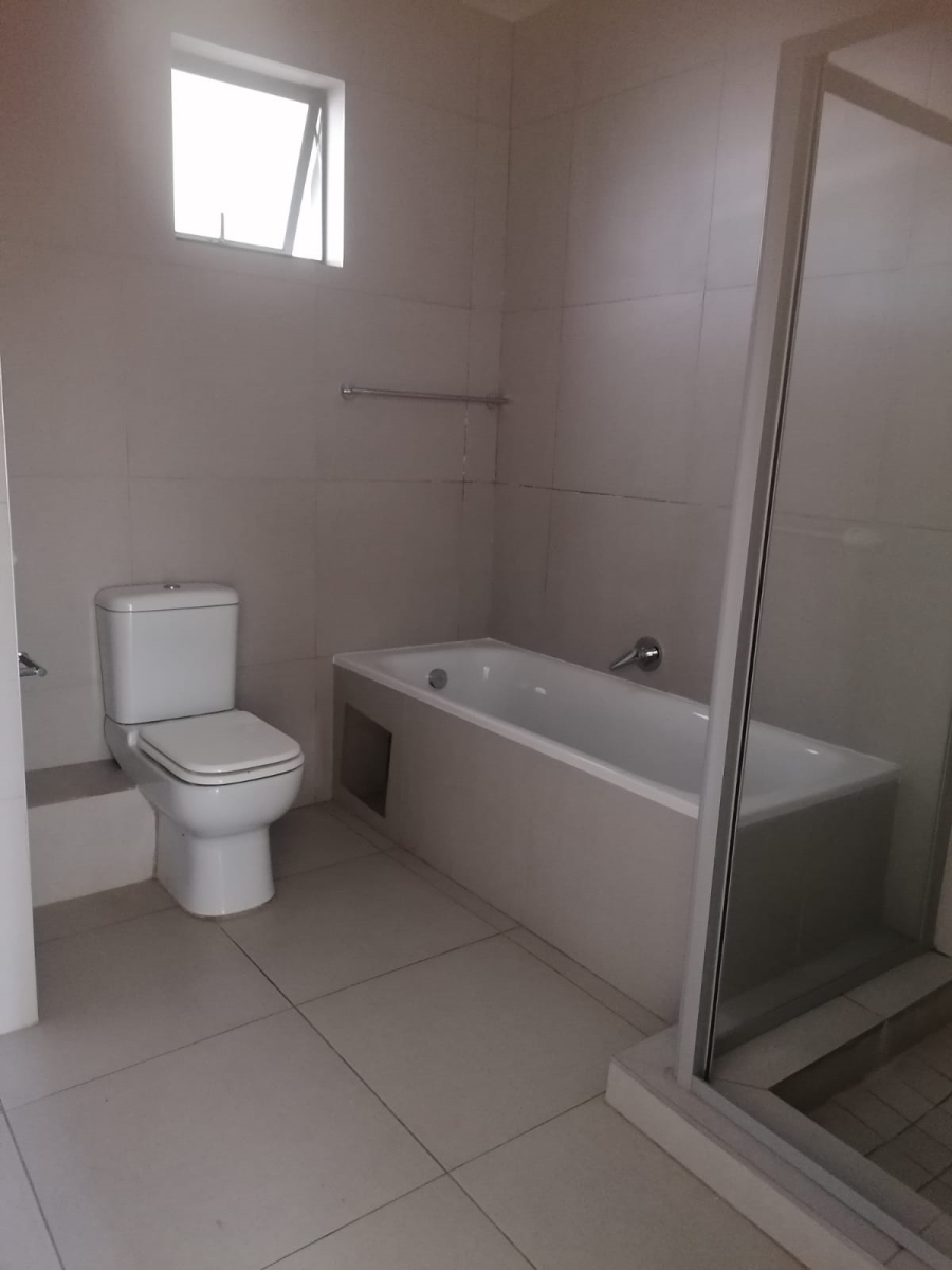 2 Bedroom Property for Sale in Carlswald Gauteng