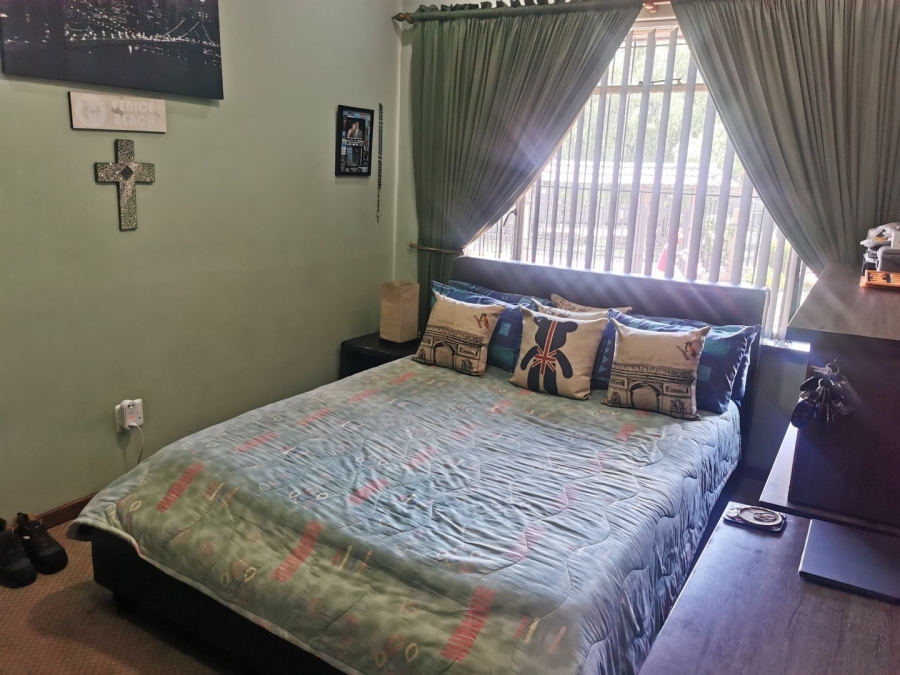 4 Bedroom Property for Sale in Croydon Gauteng