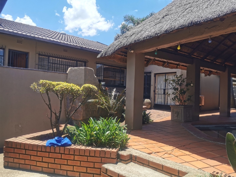 4 Bedroom Property for Sale in Croydon Gauteng
