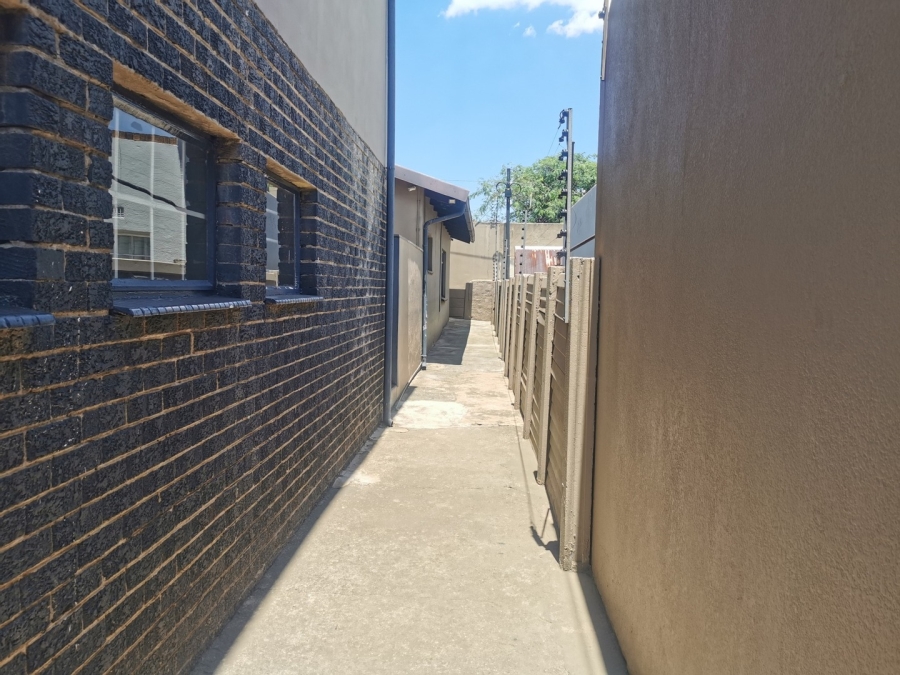 4 Bedroom Property for Sale in Croydon Gauteng