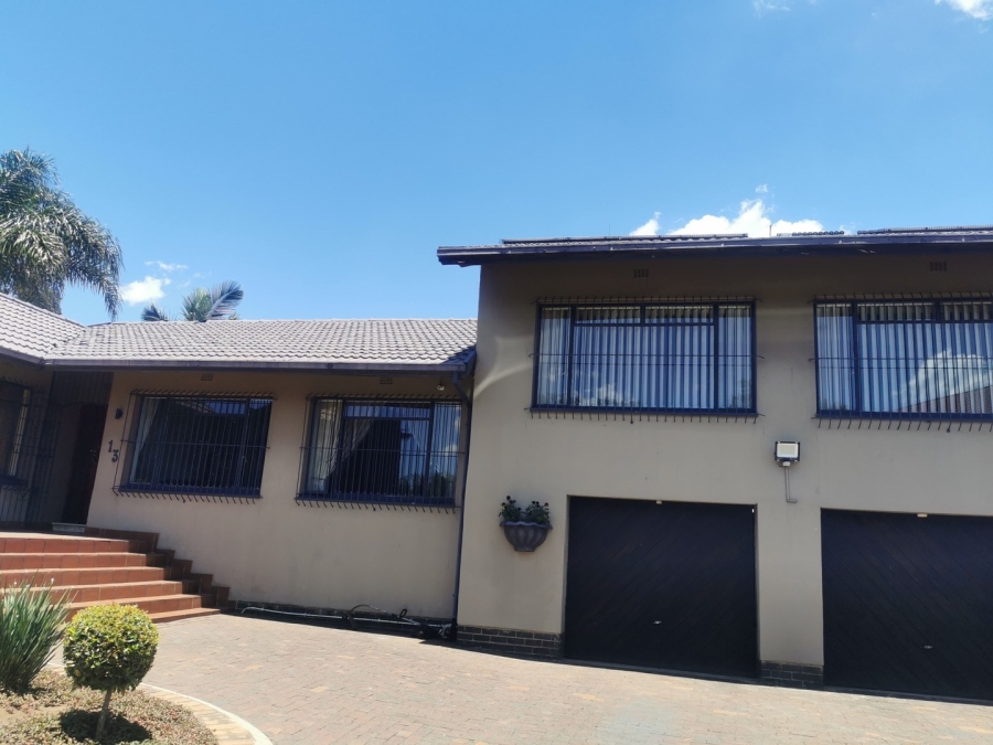 4 Bedroom Property for Sale in Croydon Gauteng