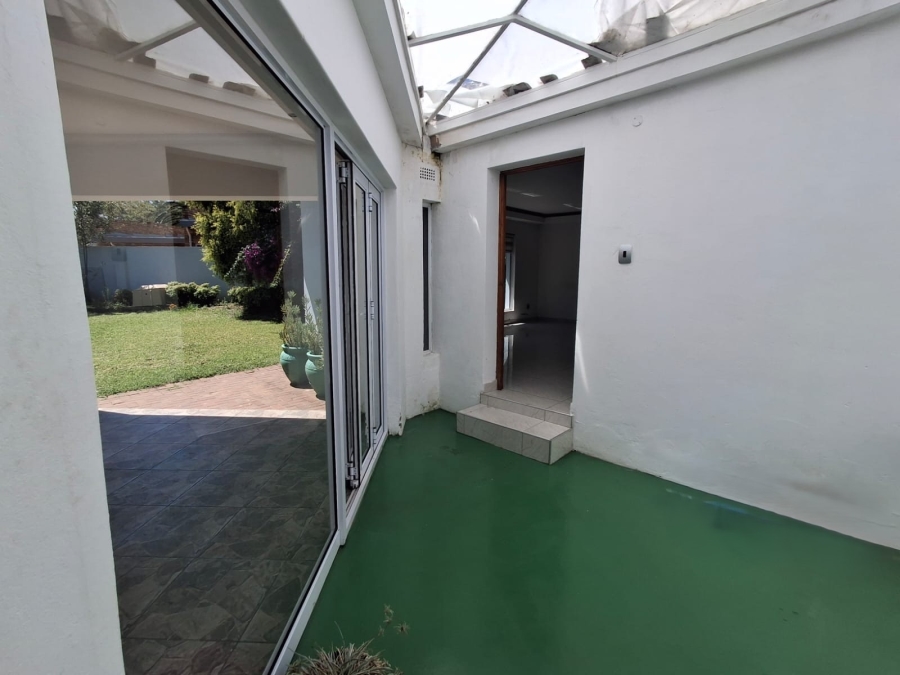 To Let 1 Bedroom Property for Rent in Sunward Park Gauteng