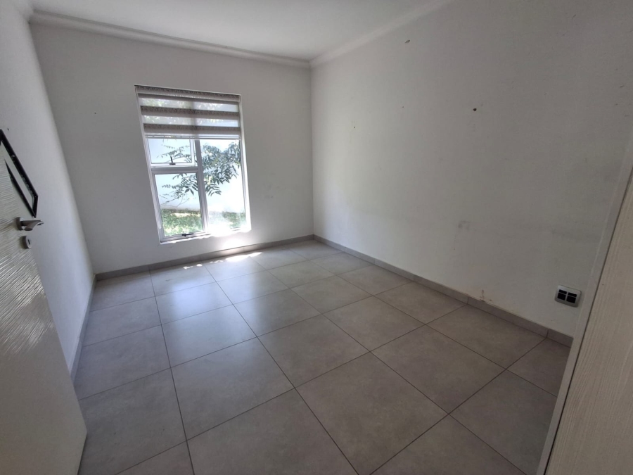 To Let 1 Bedroom Property for Rent in Sunward Park Gauteng