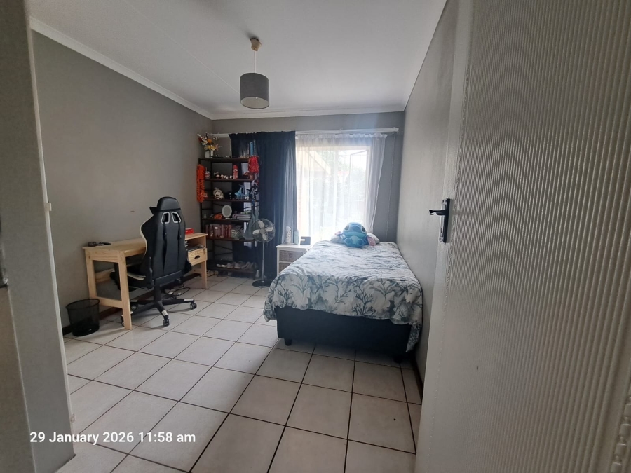 To Let 3 Bedroom Property for Rent in Doornpoort Gauteng
