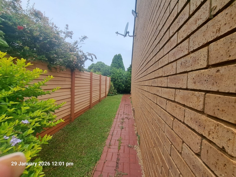 To Let 3 Bedroom Property for Rent in Doornpoort Gauteng