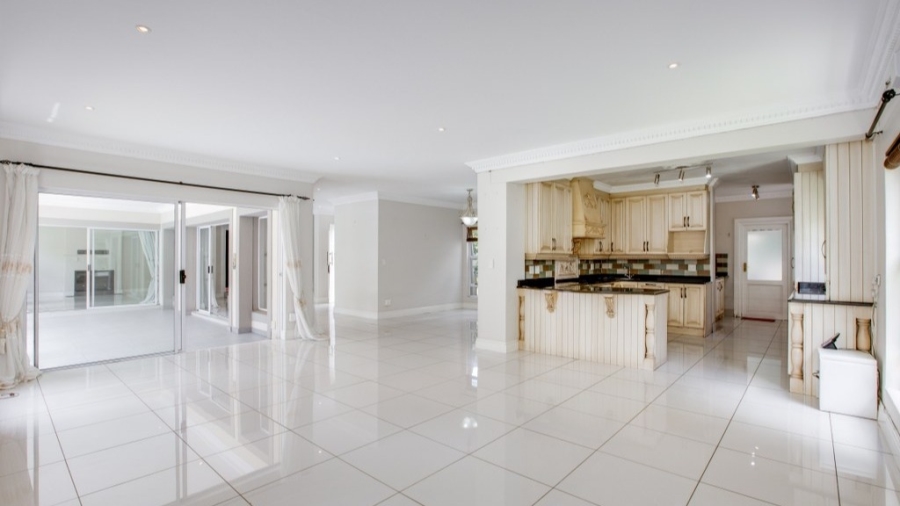 To Let 3 Bedroom Property for Rent in Dainfern Golf Estate Gauteng