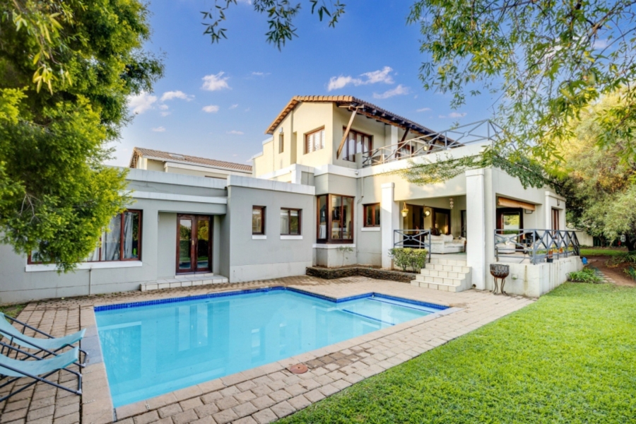 To Let 4 Bedroom Property for Rent in Dainfern Golf Estate Gauteng