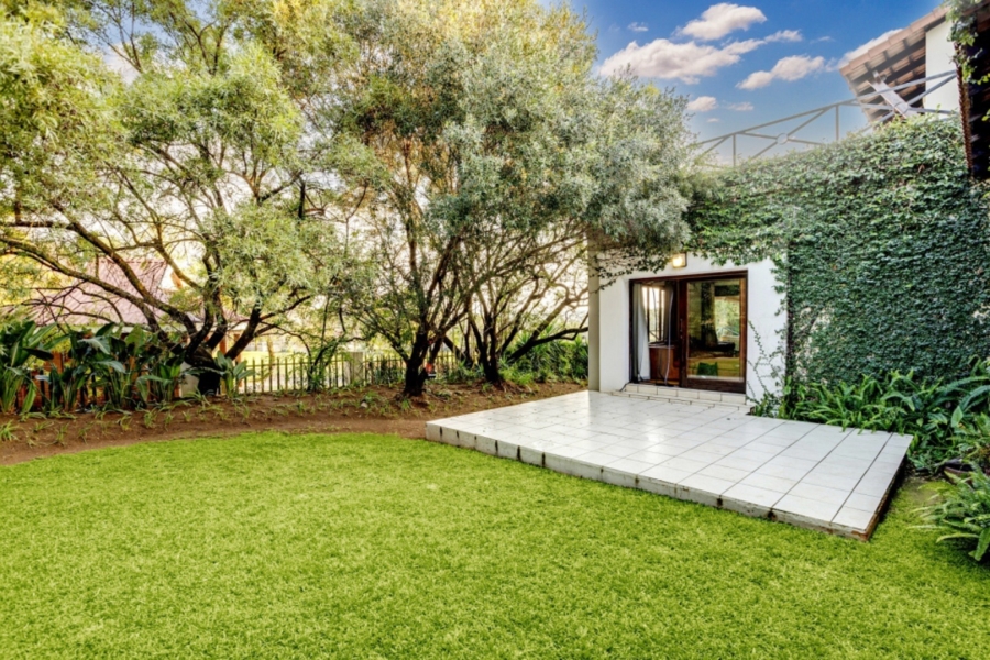 To Let 4 Bedroom Property for Rent in Dainfern Golf Estate Gauteng