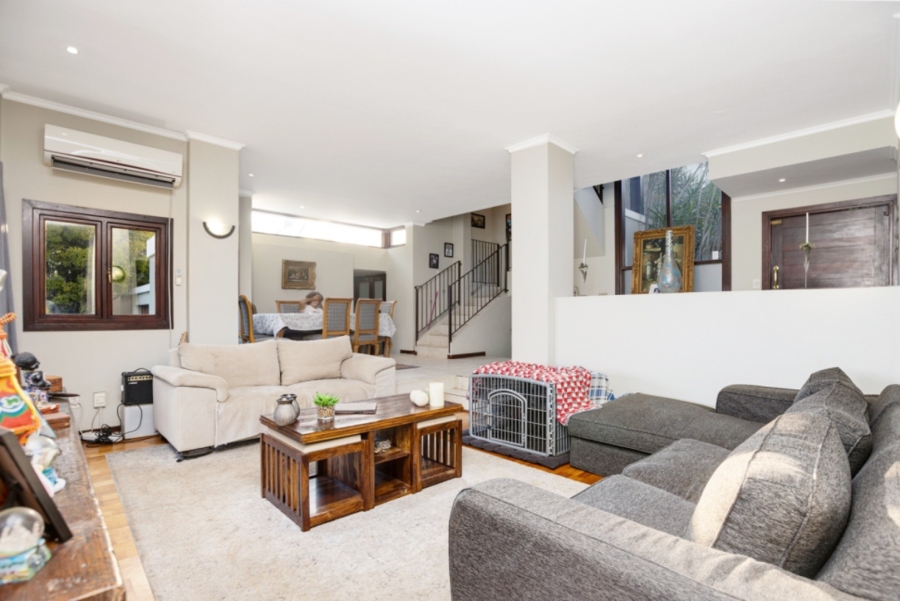 To Let 4 Bedroom Property for Rent in Dainfern Golf Estate Gauteng