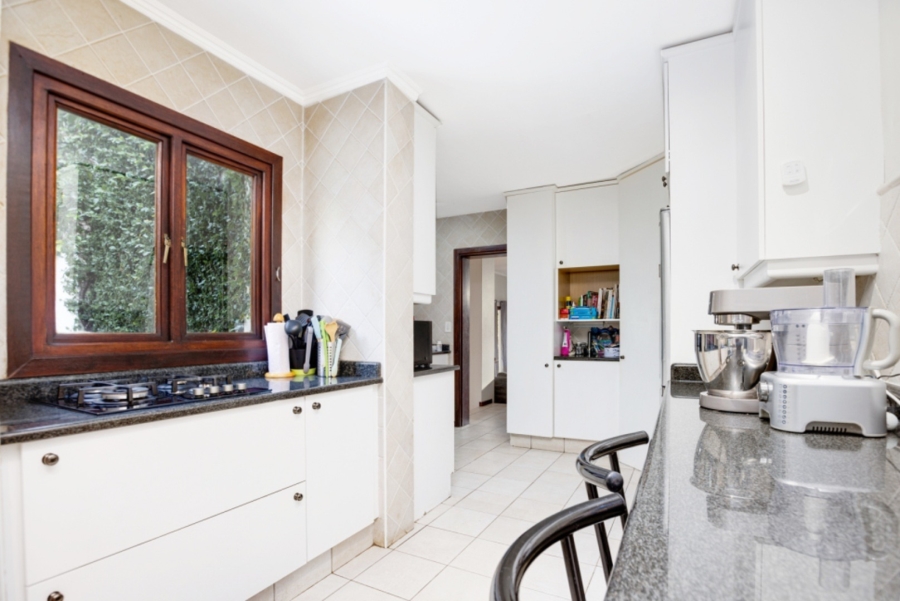 To Let 4 Bedroom Property for Rent in Dainfern Golf Estate Gauteng