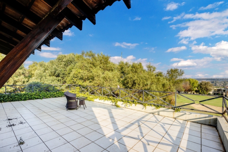 To Let 4 Bedroom Property for Rent in Dainfern Golf Estate Gauteng