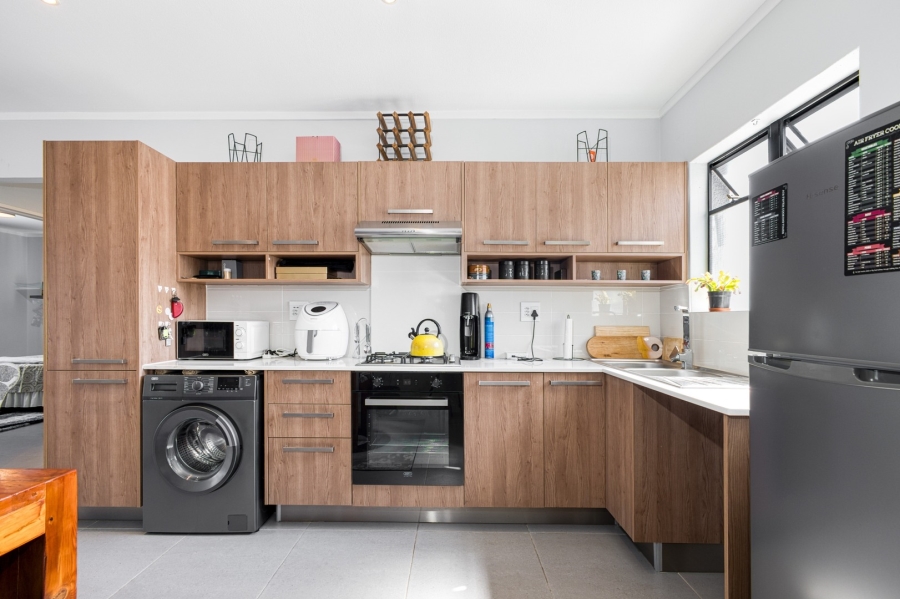 2 Bedroom Property for Sale in Lonehill Gauteng