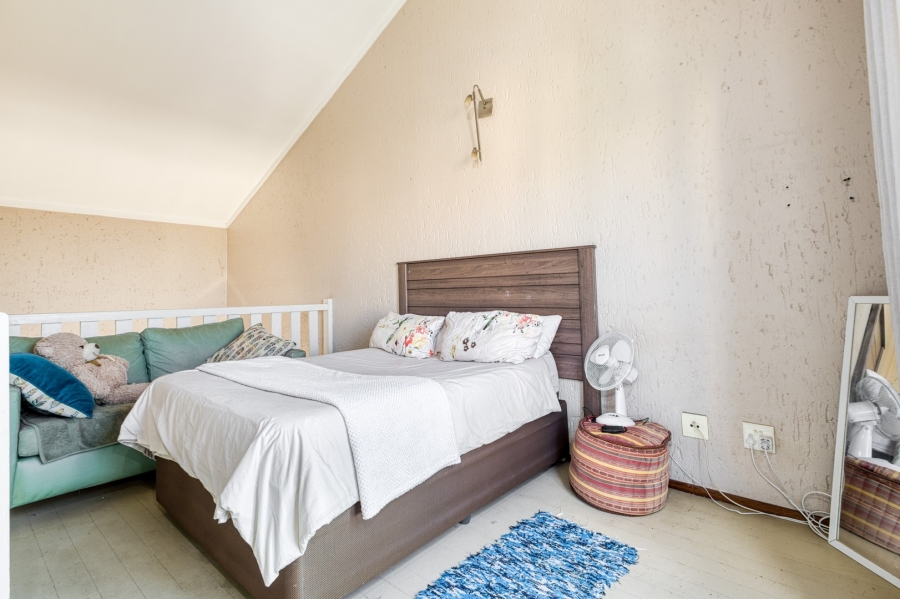 1 Bedroom Property for Sale in Lonehill Gauteng