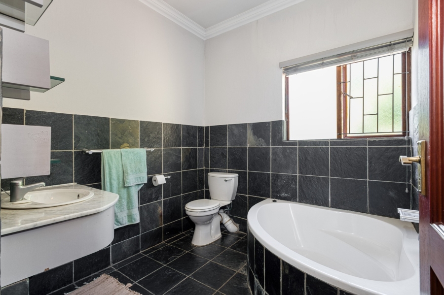 3 Bedroom Property for Sale in Paulshof Gauteng