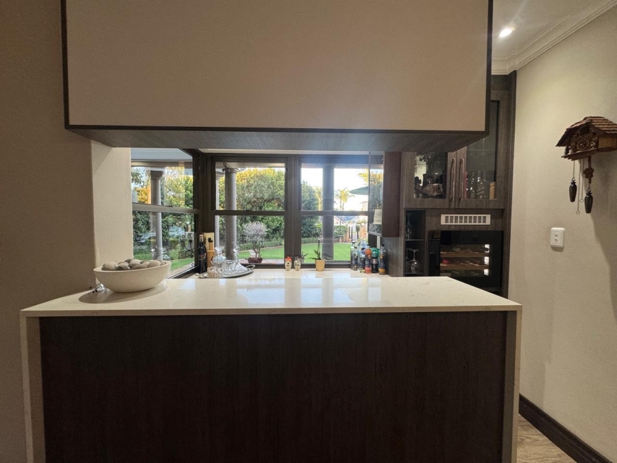 4 Bedroom Property for Sale in Eldo Glen Gauteng