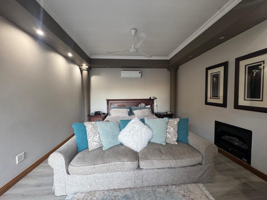 4 Bedroom Property for Sale in Eldo Glen Gauteng