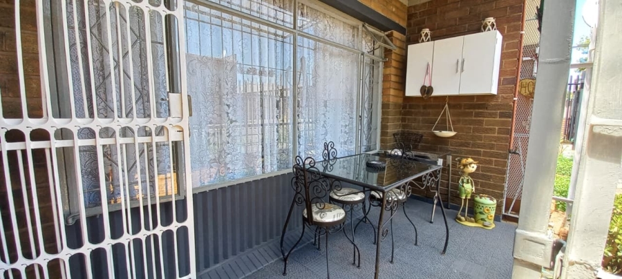 2 Bedroom Property for Sale in Dalview Gauteng