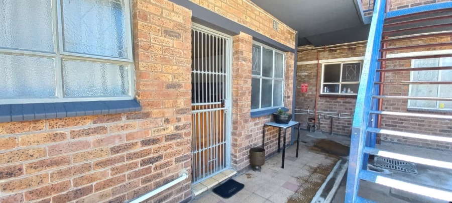 2 Bedroom Property for Sale in Dalview Gauteng