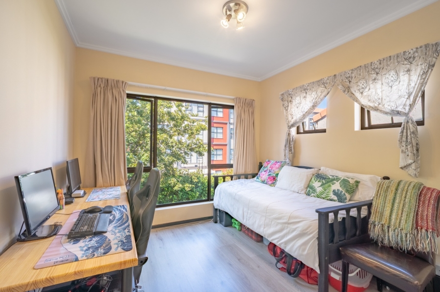 2 Bedroom Property for Sale in Bryanston Gauteng