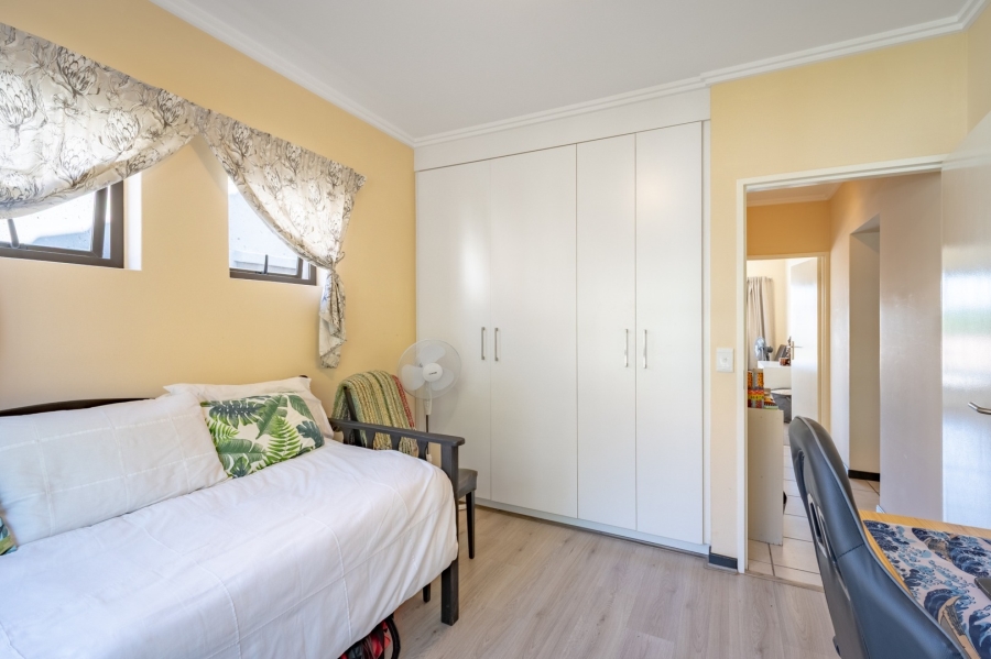 2 Bedroom Property for Sale in Bryanston Gauteng