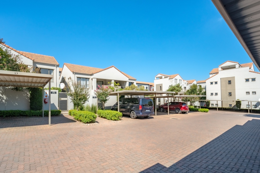 2 Bedroom Property for Sale in Bryanston Gauteng