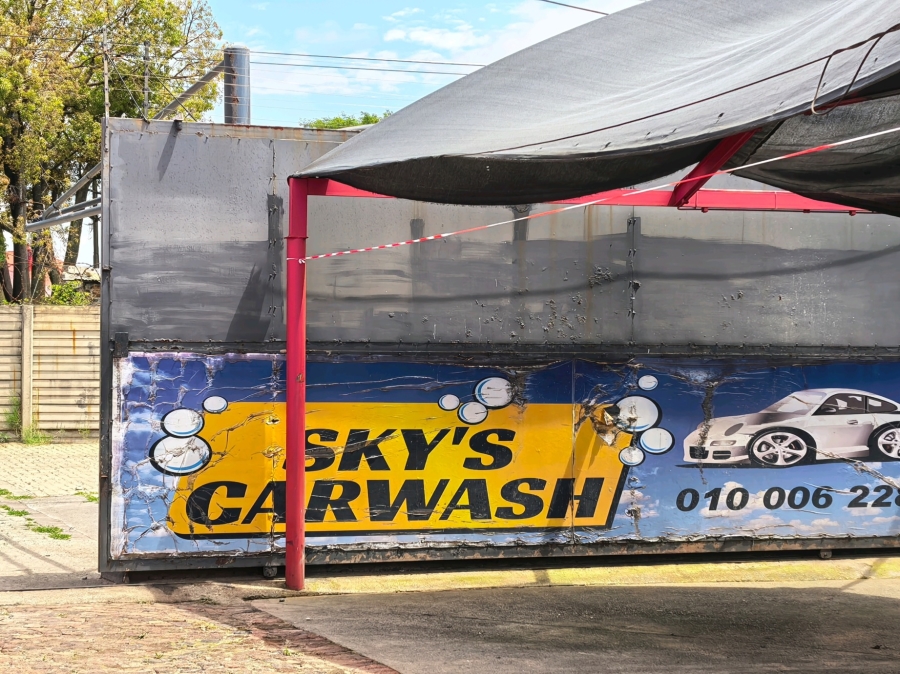 Commercial Property for Sale in Selection Park Gauteng