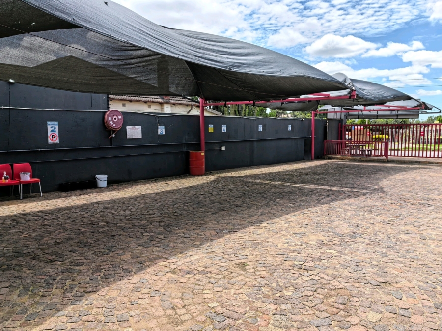 Commercial Property for Sale in Selection Park Gauteng