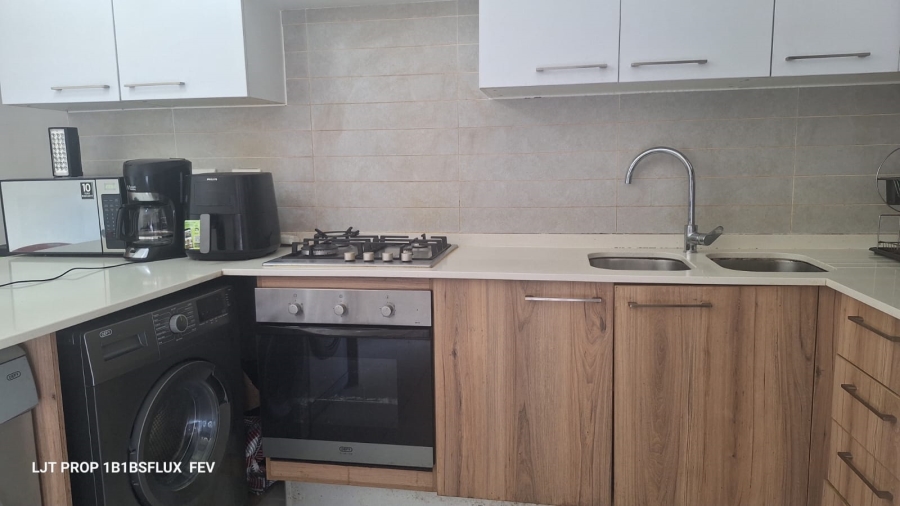 1 Bedroom Property for Sale in Linbro Park Gauteng
