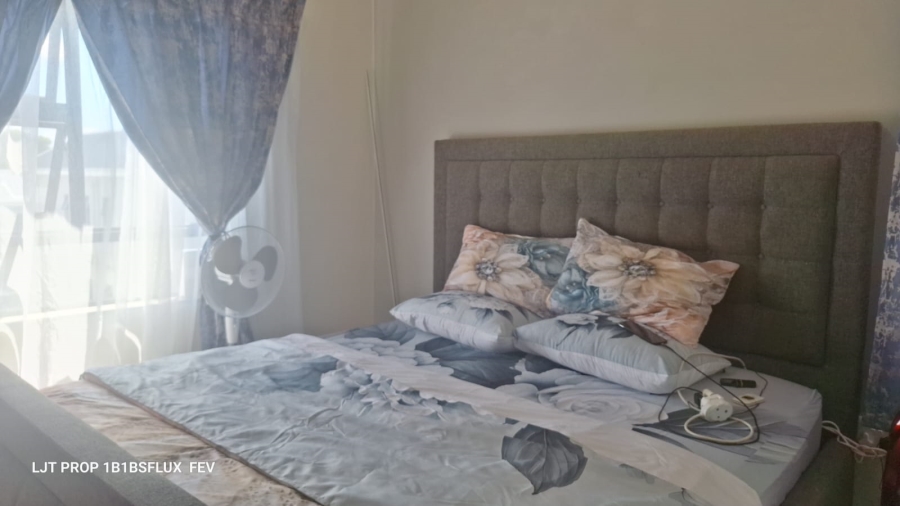 1 Bedroom Property for Sale in Linbro Park Gauteng