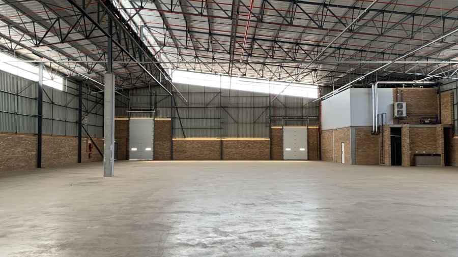 To Let commercial Property for Rent in Airport Park Gauteng