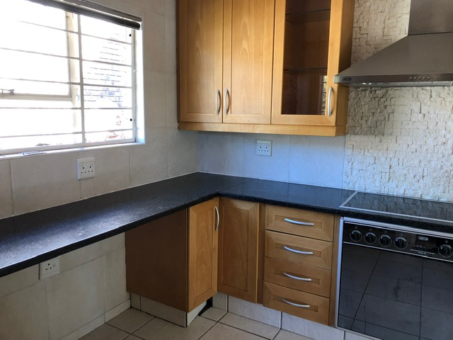 To Let 4 Bedroom Property for Rent in Sundowner Gauteng