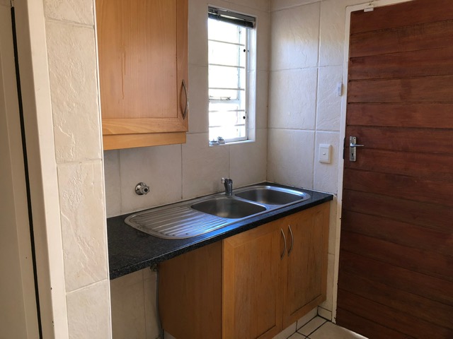 To Let 4 Bedroom Property for Rent in Sundowner Gauteng