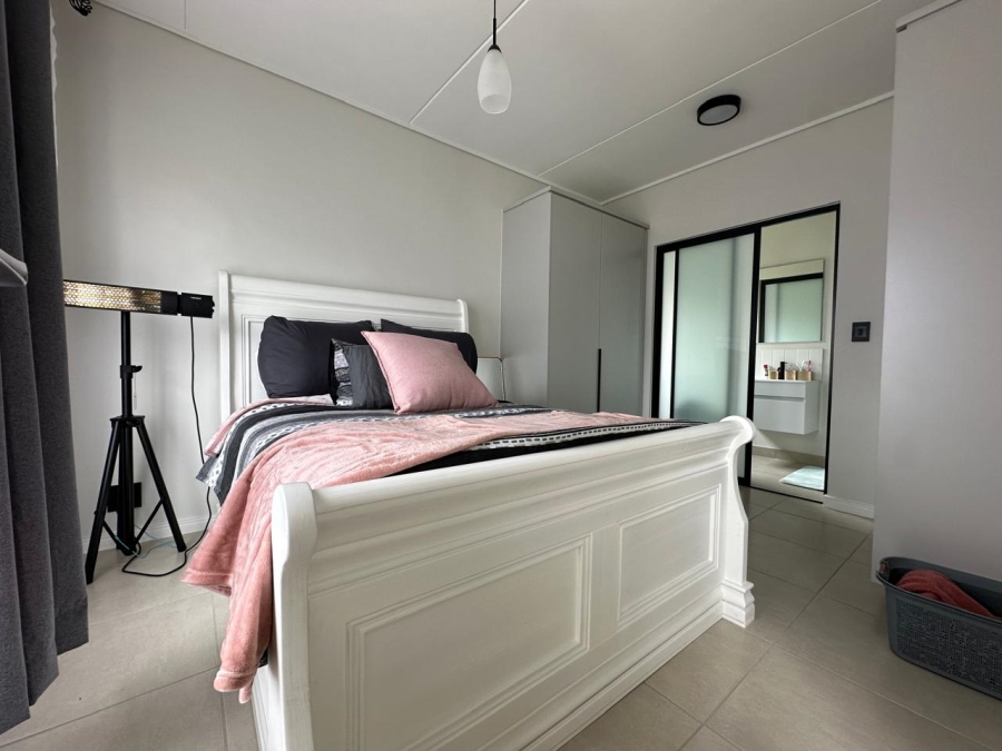 To Let 1 Bedroom Property for Rent in Linbro Park Gauteng