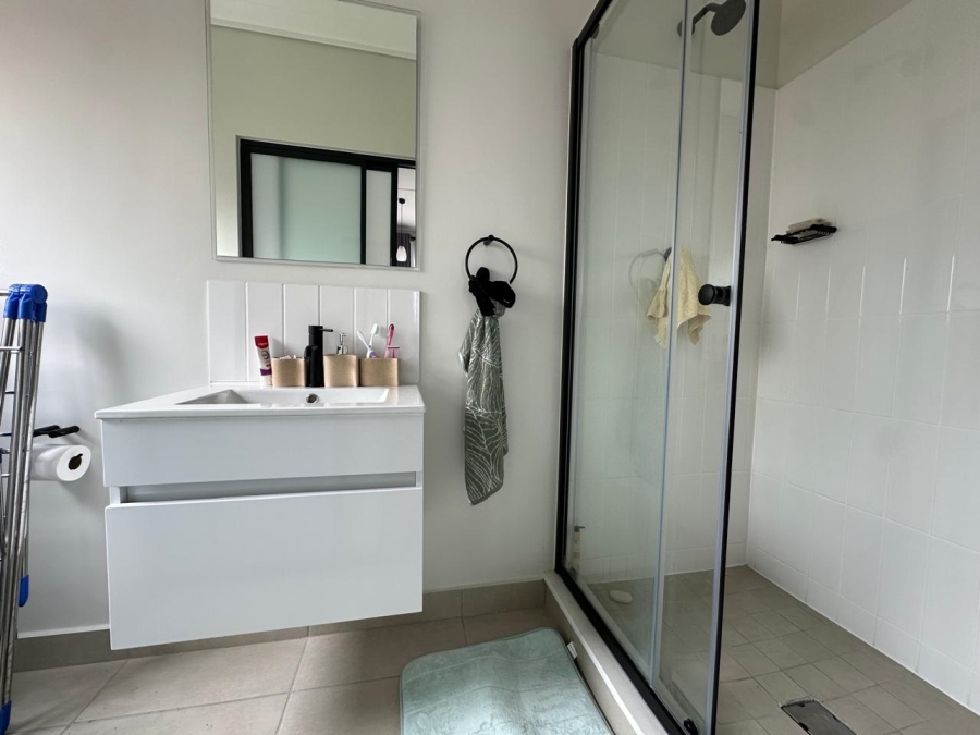 To Let 1 Bedroom Property for Rent in Linbro Park Gauteng