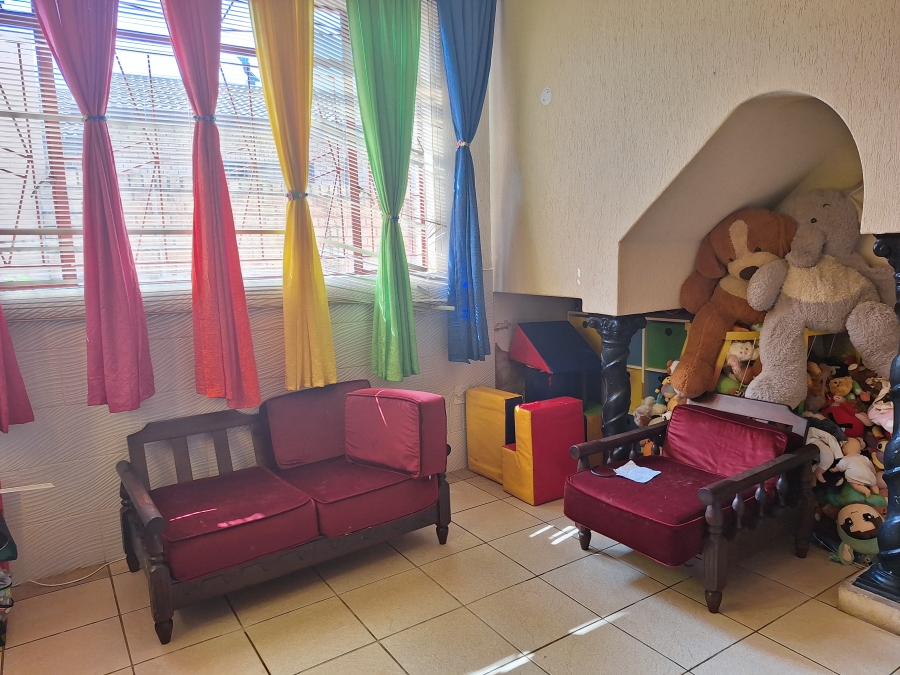 4 Bedroom Property for Sale in Randpoort Gauteng