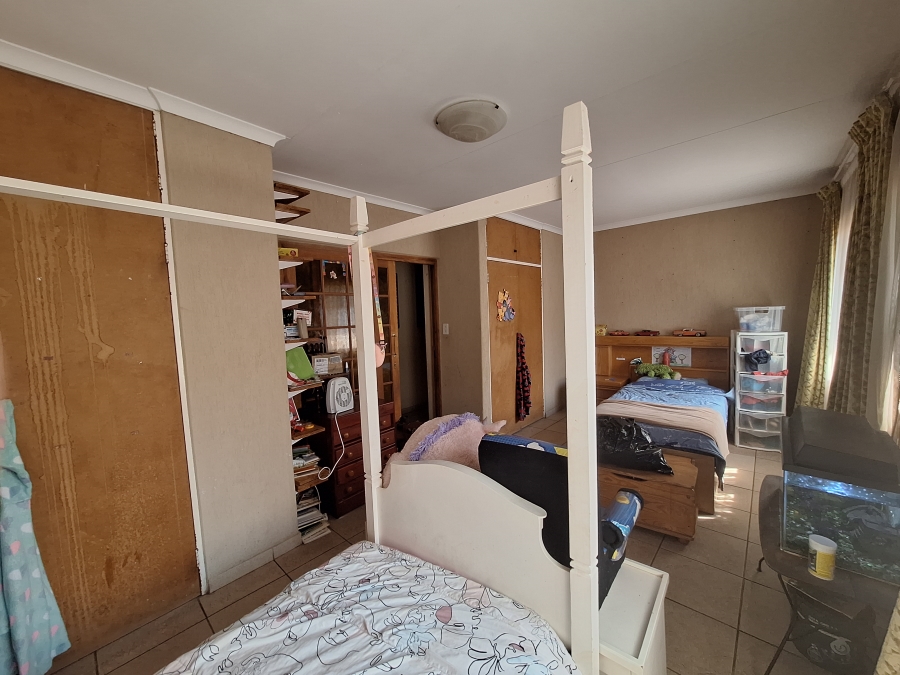 4 Bedroom Property for Sale in Randpoort Gauteng