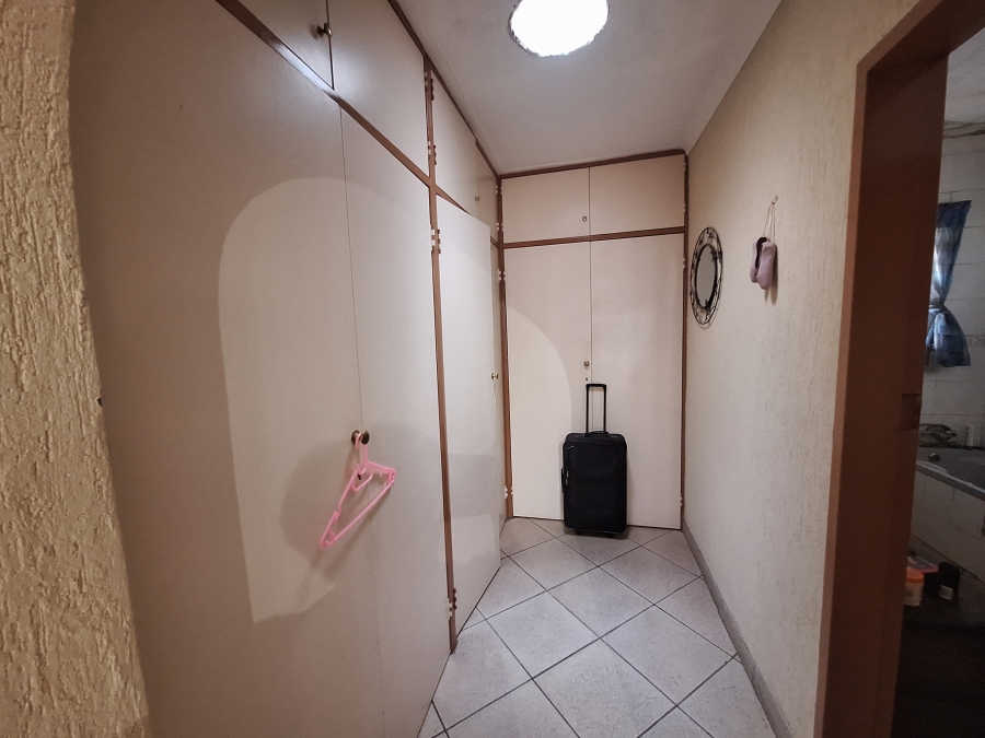 4 Bedroom Property for Sale in Randpoort Gauteng