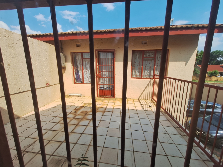4 Bedroom Property for Sale in Randpoort Gauteng