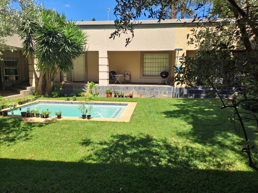 To Let 1 Bedroom Property for Rent in Rivonia Gauteng