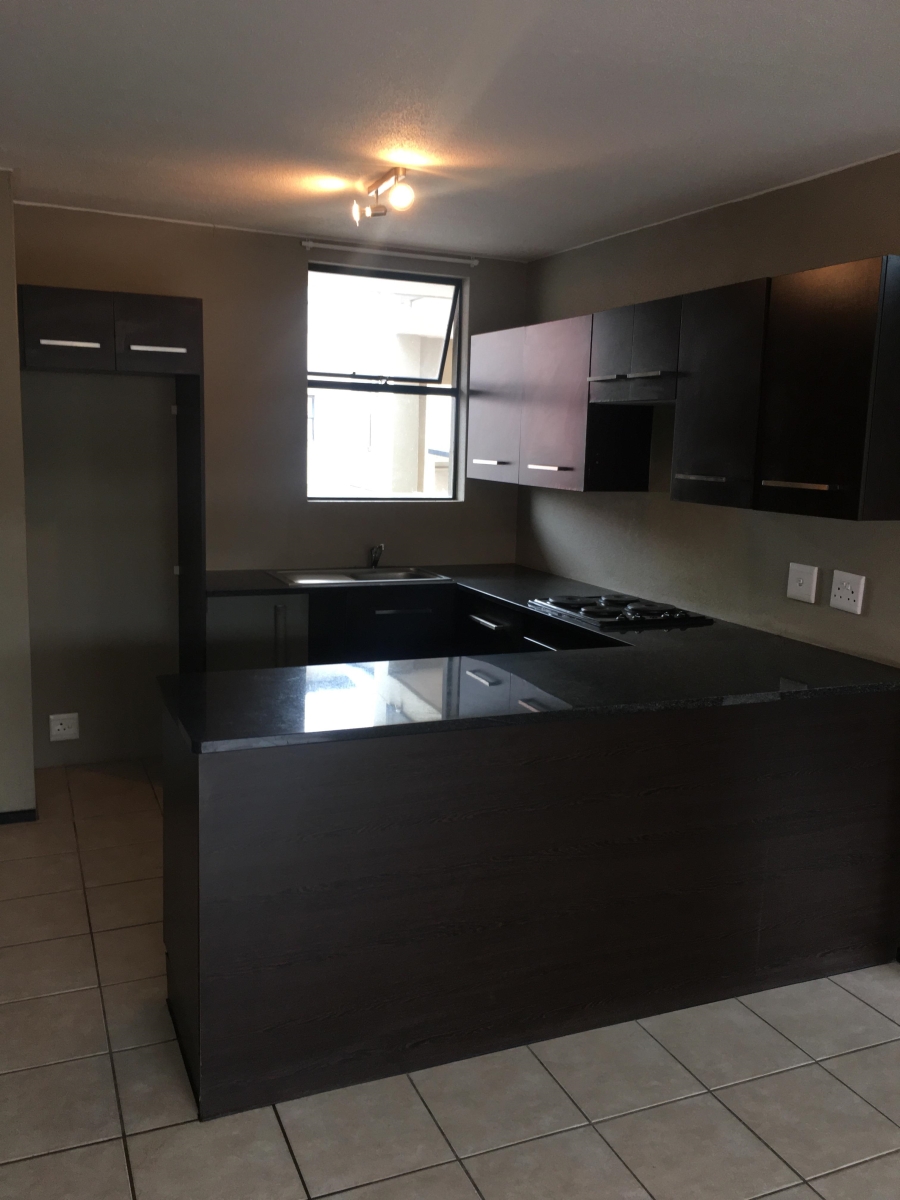 To Let 2 Bedroom Property for Rent in Northgate Gauteng