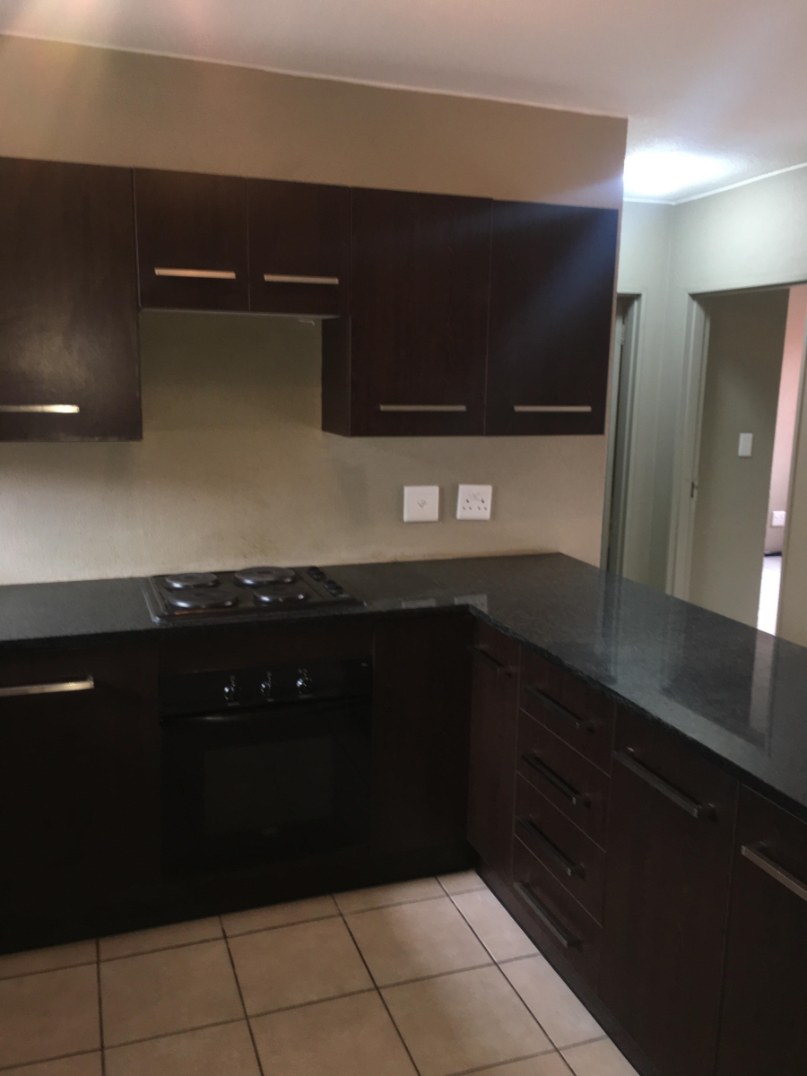 To Let 2 Bedroom Property for Rent in Northgate Gauteng