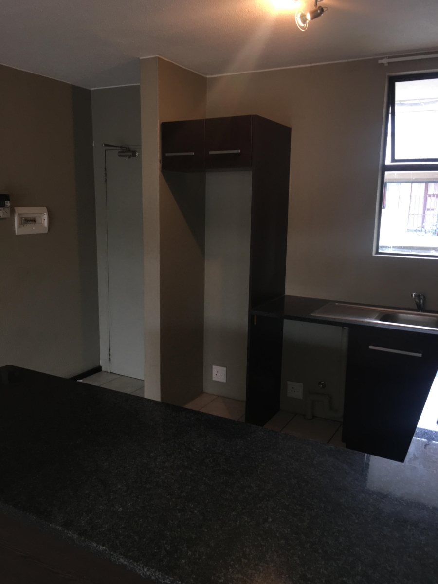 To Let 2 Bedroom Property for Rent in Northgate Gauteng