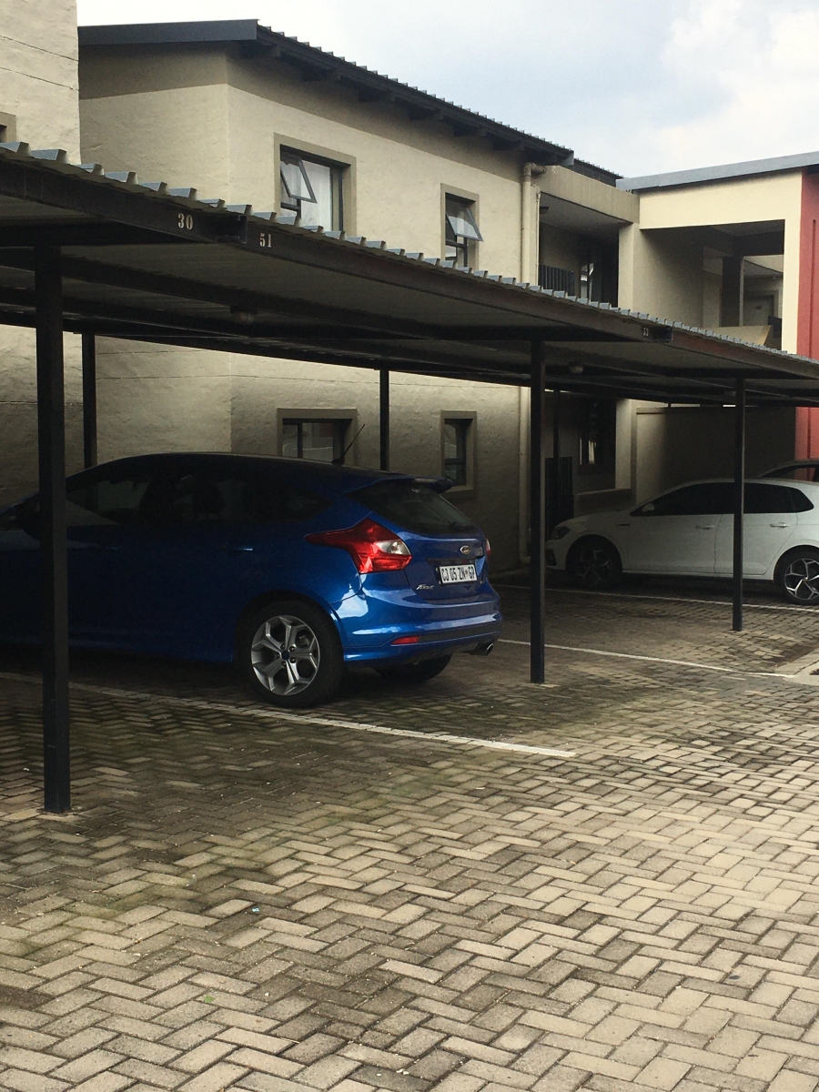 To Let 2 Bedroom Property for Rent in Northgate Gauteng