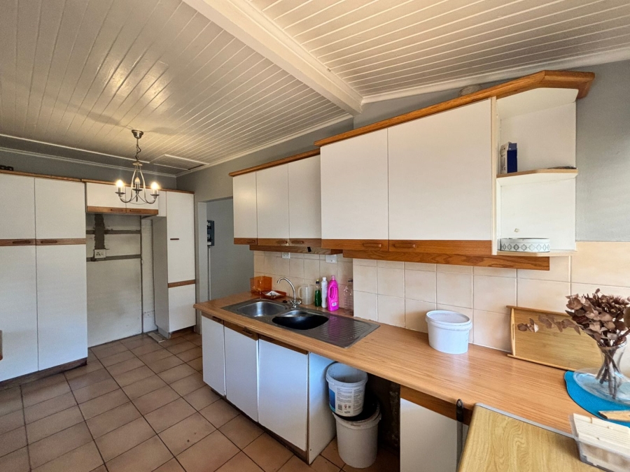 5 Bedroom Property for Sale in Vanderbijlpark SW Gauteng