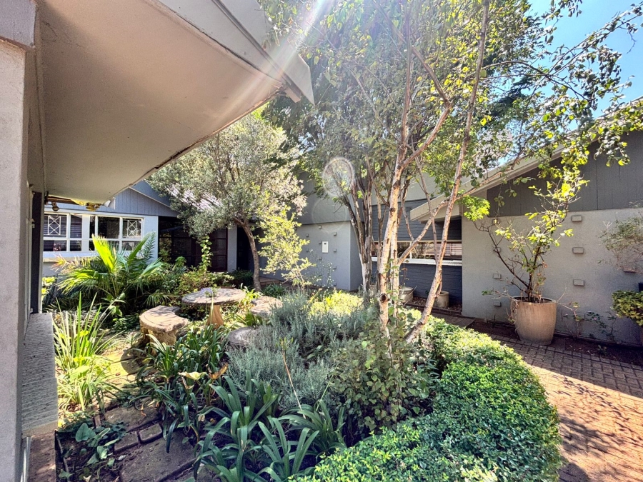 5 Bedroom Property for Sale in Vanderbijlpark SW Gauteng