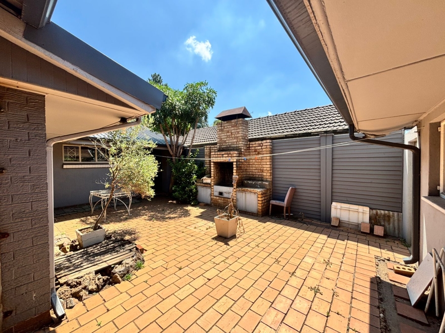 5 Bedroom Property for Sale in Vanderbijlpark SW Gauteng