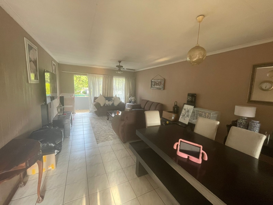 2 Bedroom Property for Sale in Verwoerdpark Gauteng