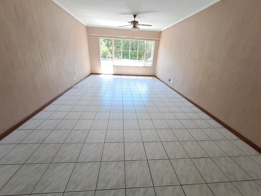 2 Bedroom Property for Sale in Verwoerdpark Gauteng