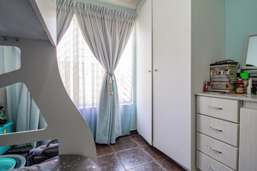 3 Bedroom Property for Sale in Elandspark Gauteng