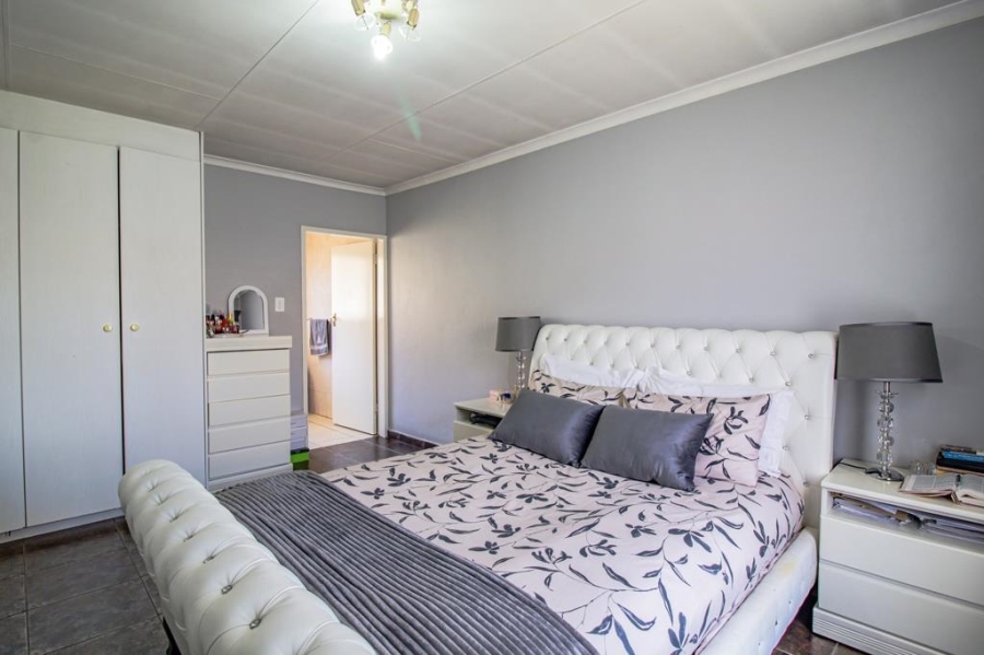 3 Bedroom Property for Sale in Elandspark Gauteng